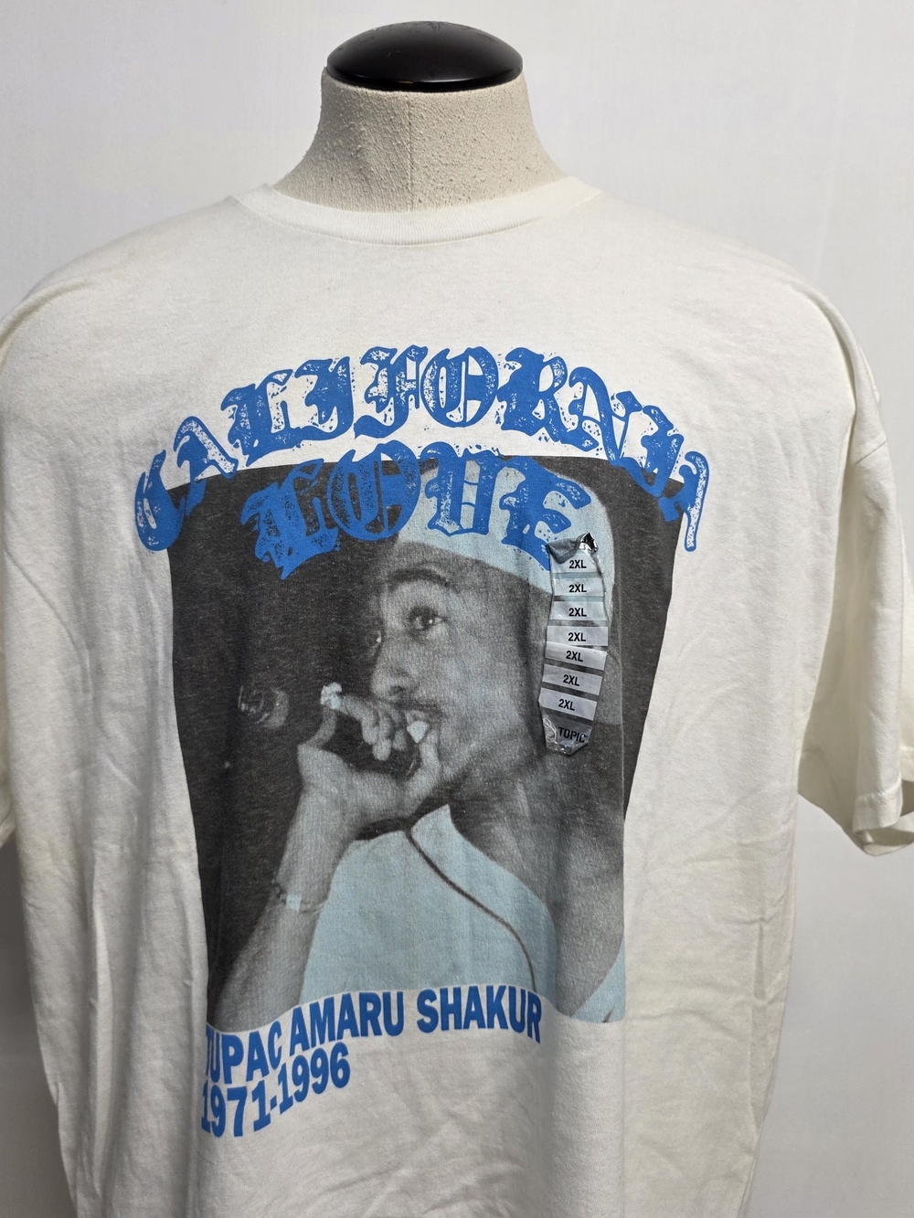 2010 Tupac Shakur 2XL Graphic T-Shirt California Love Hip Hop Rap Tee Hot Topic